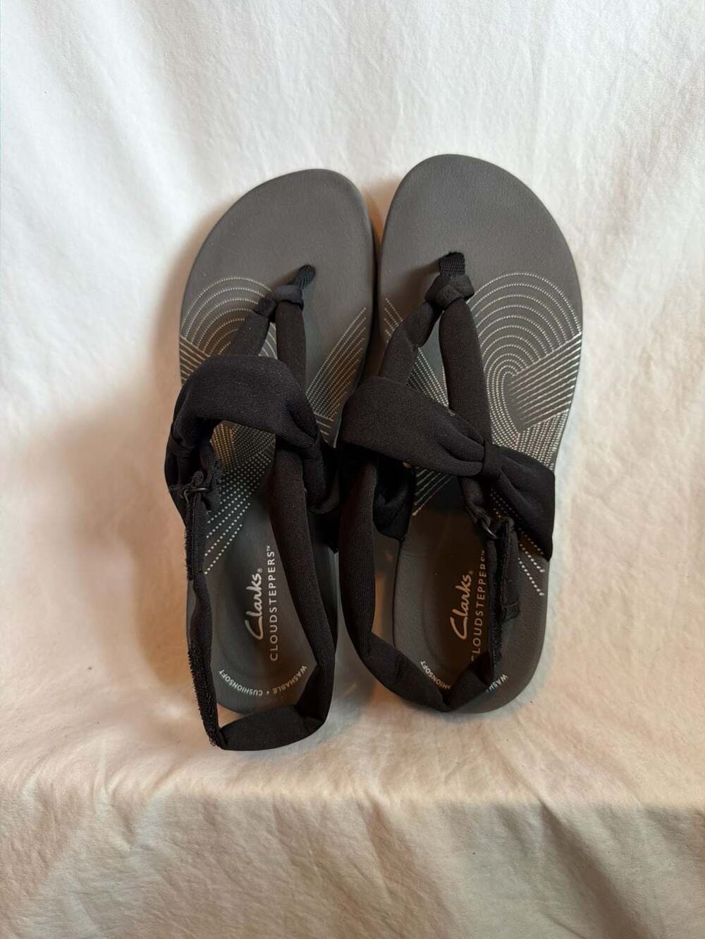 NEW Clarks Women's Arla Nicole Flat Sandal, Black, Size 9.5 Wide